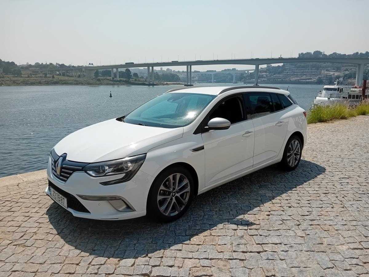 renault-megane-sport-tourer-2017-diesel-1461cc
