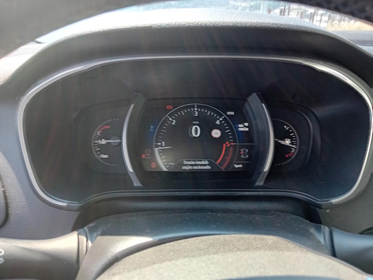 renault-megane-sport-tourer-2017-diesel-1461cc