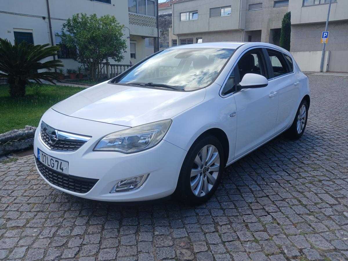 opel-astra-2011-diesel-1686cc