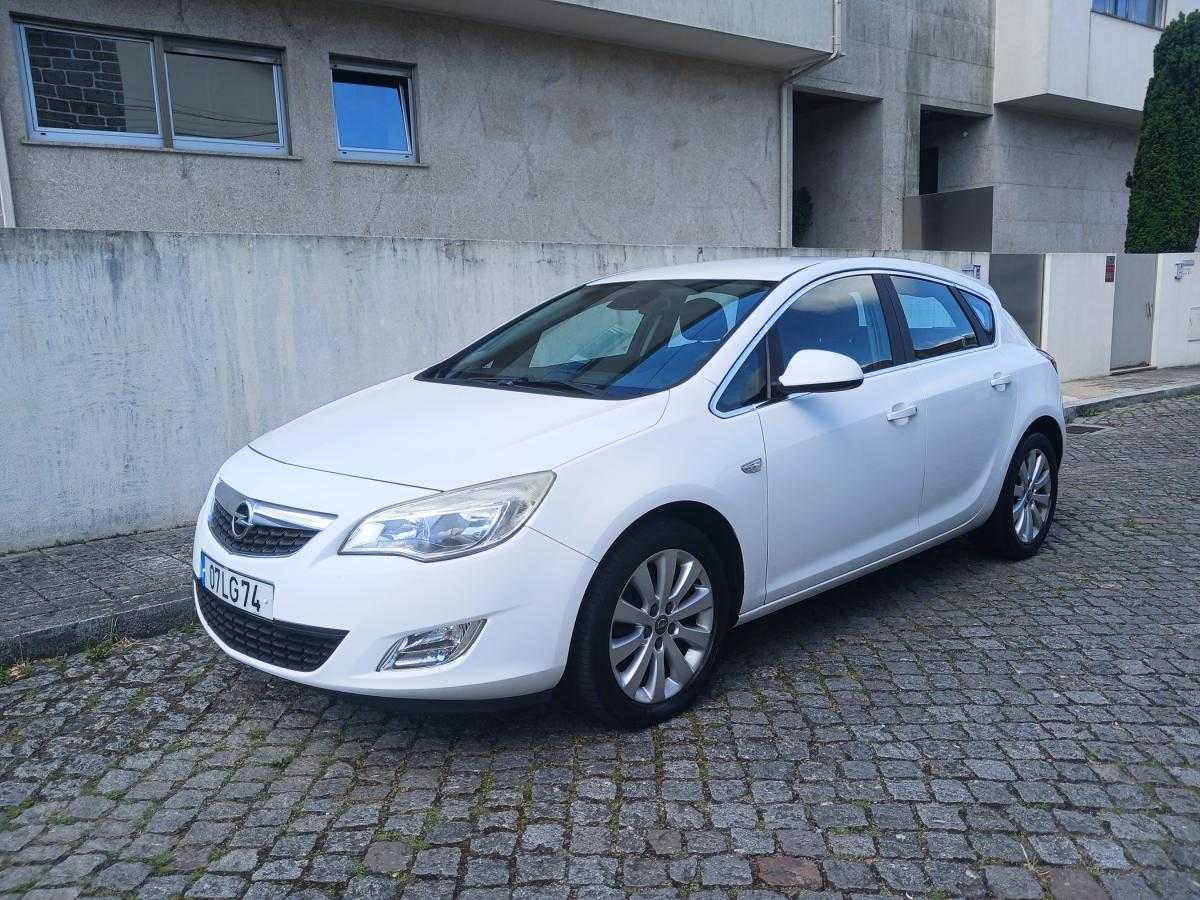 opel-astra-2011-diesel-1686cc