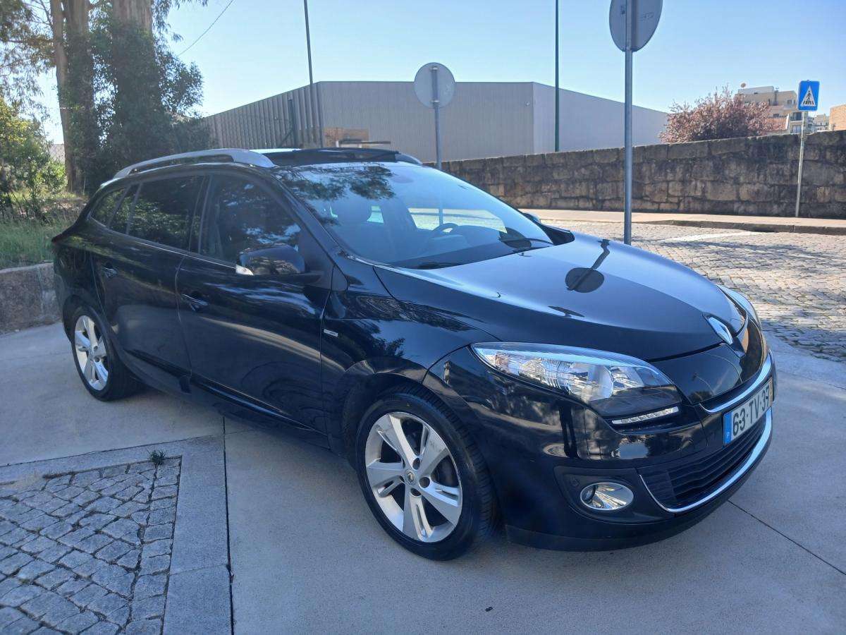 renault-megane-sport-tourer-2012-diesel-1461cc