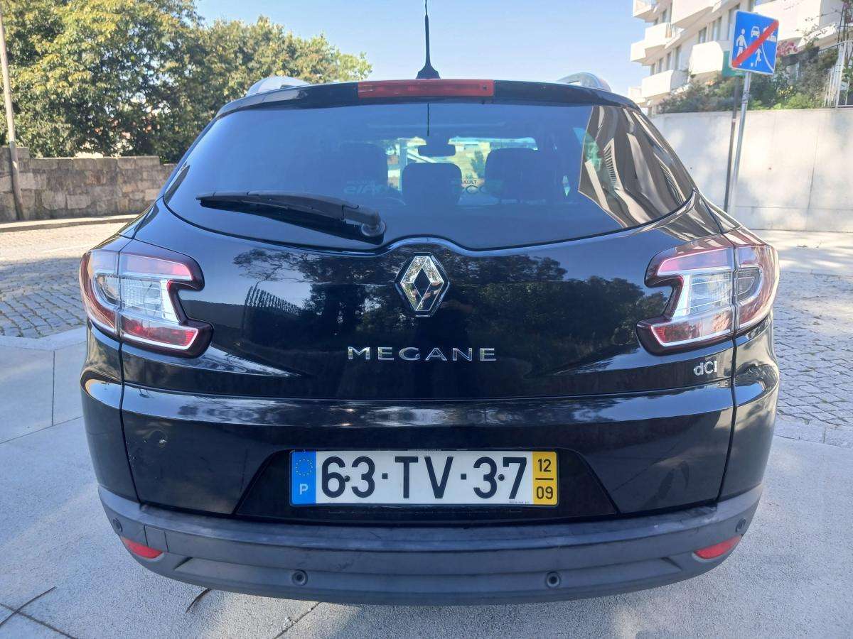 renault-megane-sport-tourer-2012-diesel-1461cc