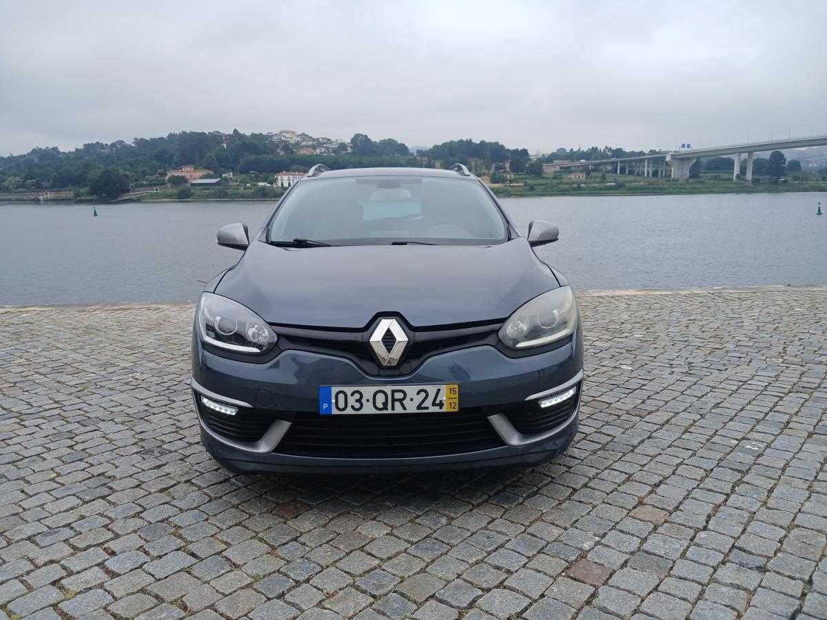 renault-megane-sport-tourer-2015-diesel-1461cc