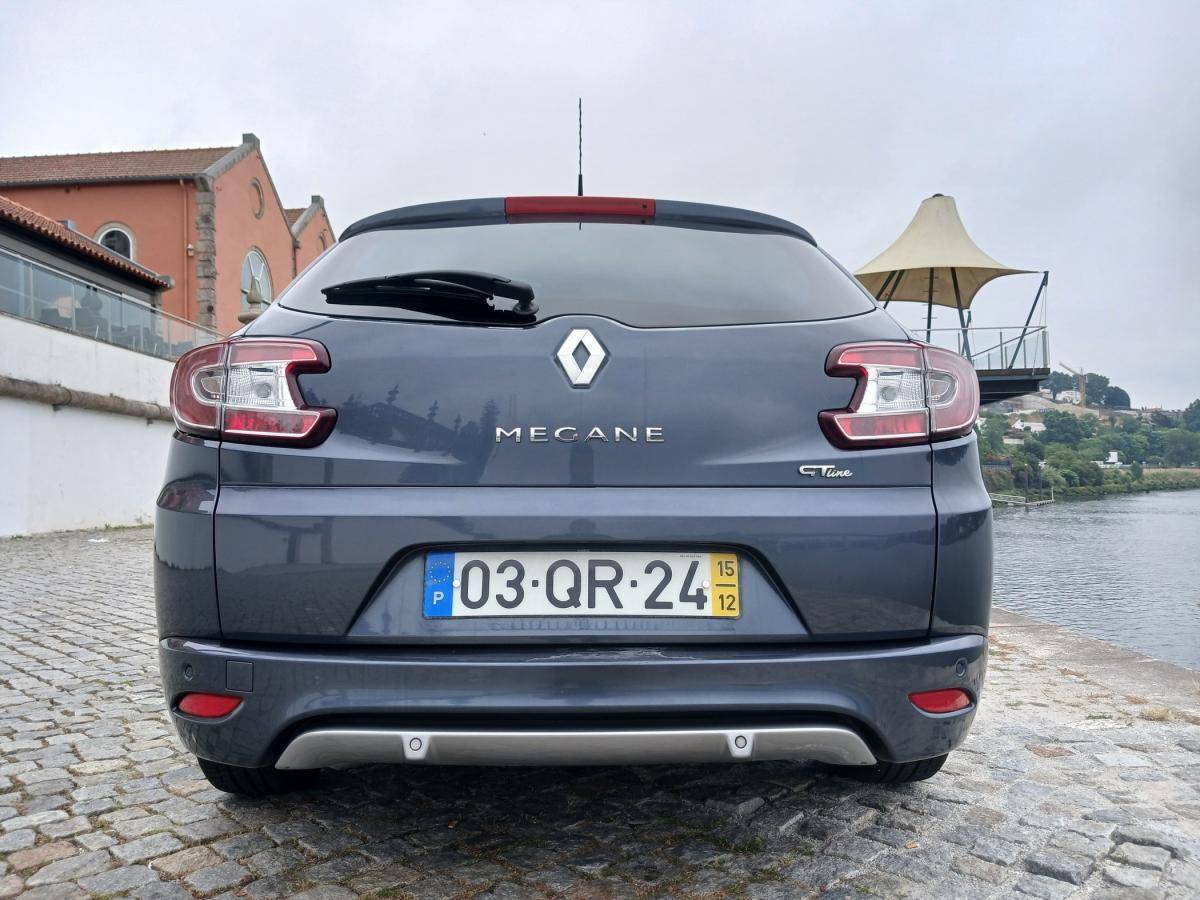 renault-megane-sport-tourer-2015-diesel-1461cc