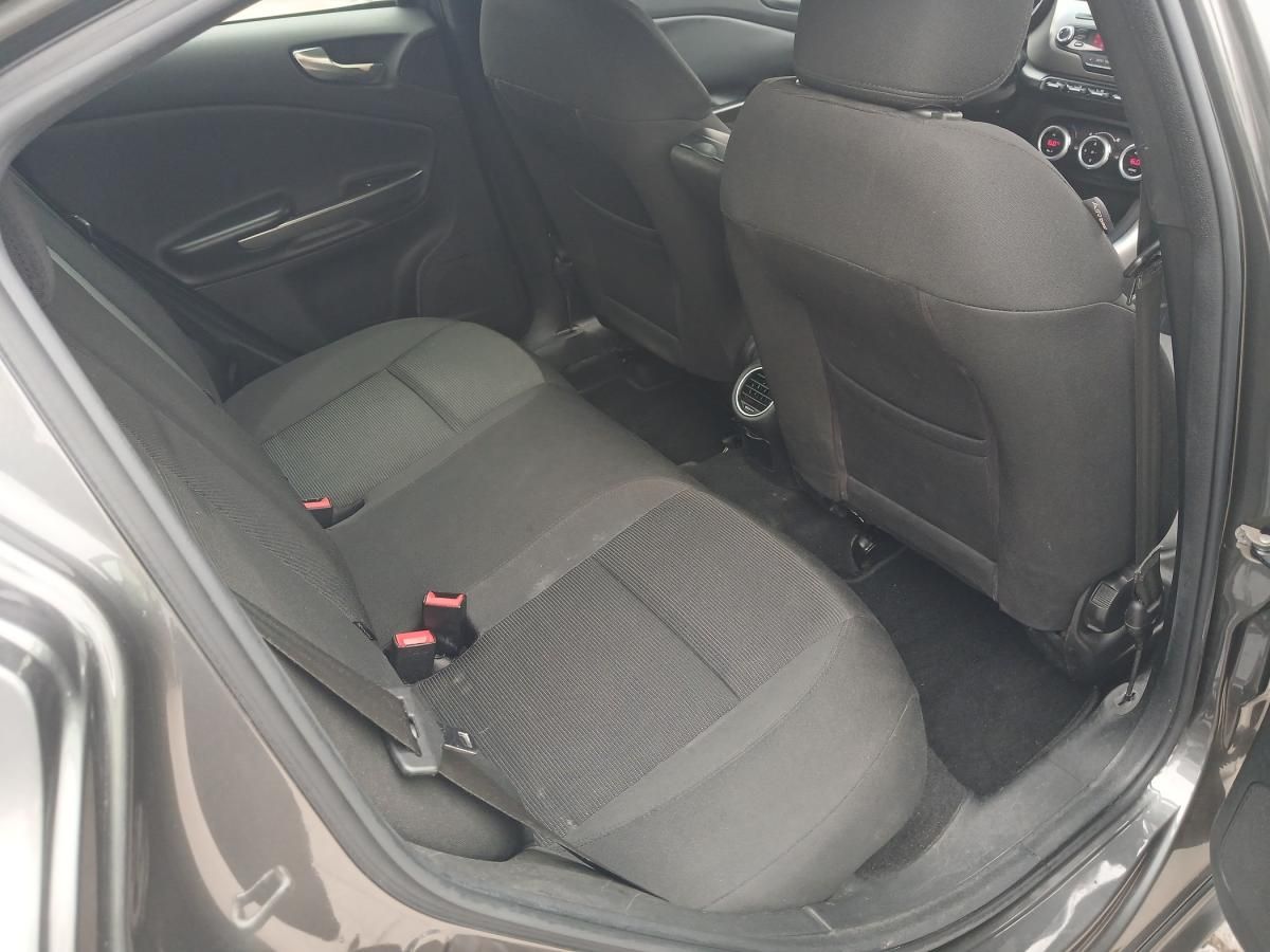 alfa-romeo-giulietta-2013-diesel-1598cc