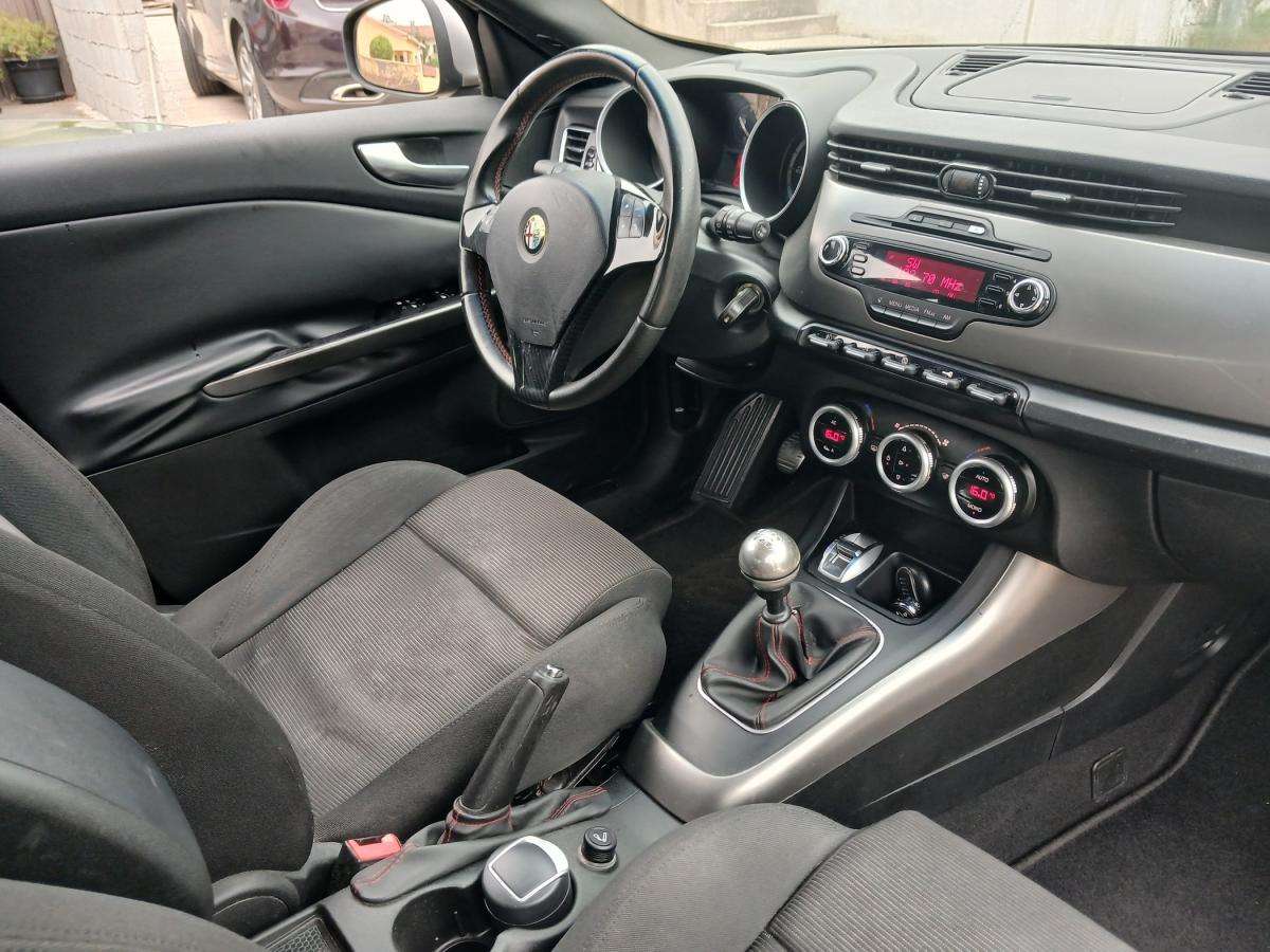 alfa-romeo-giulietta-2013-diesel-1598cc