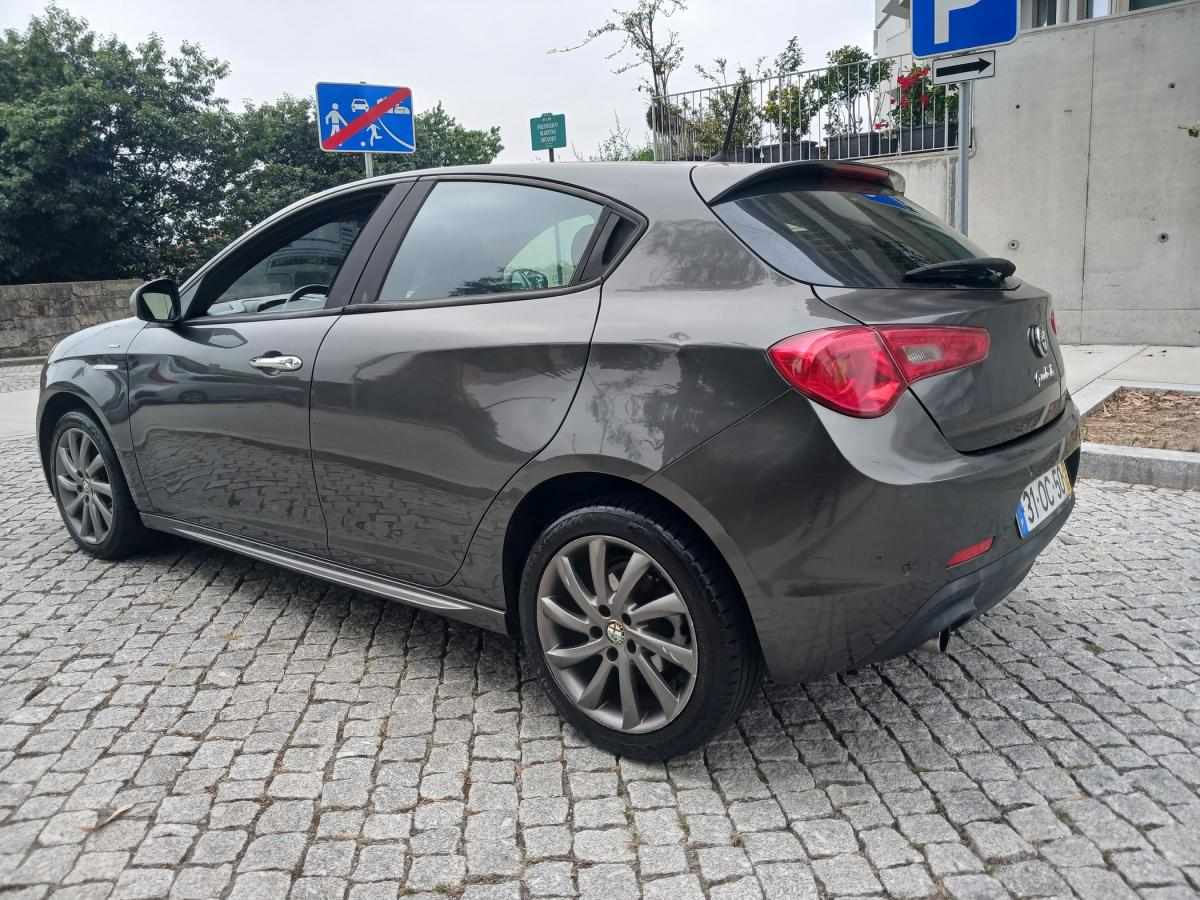 alfa-romeo-giulietta-2013-diesel-1598cc