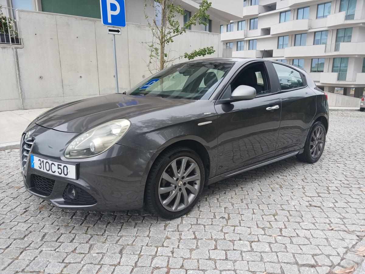 alfa-romeo-giulietta-2013-diesel-1598cc