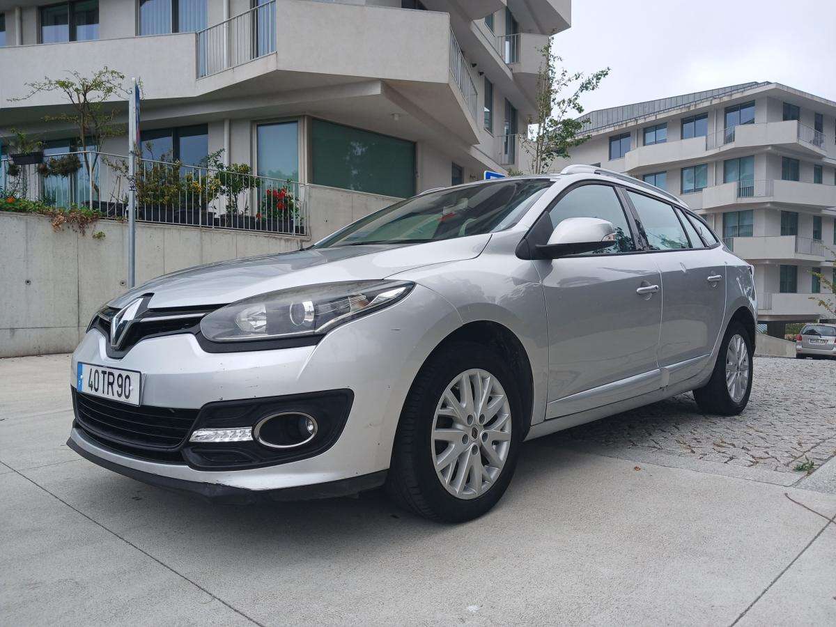 renault-megane-sport-tourer-2014-diesel-1461cc