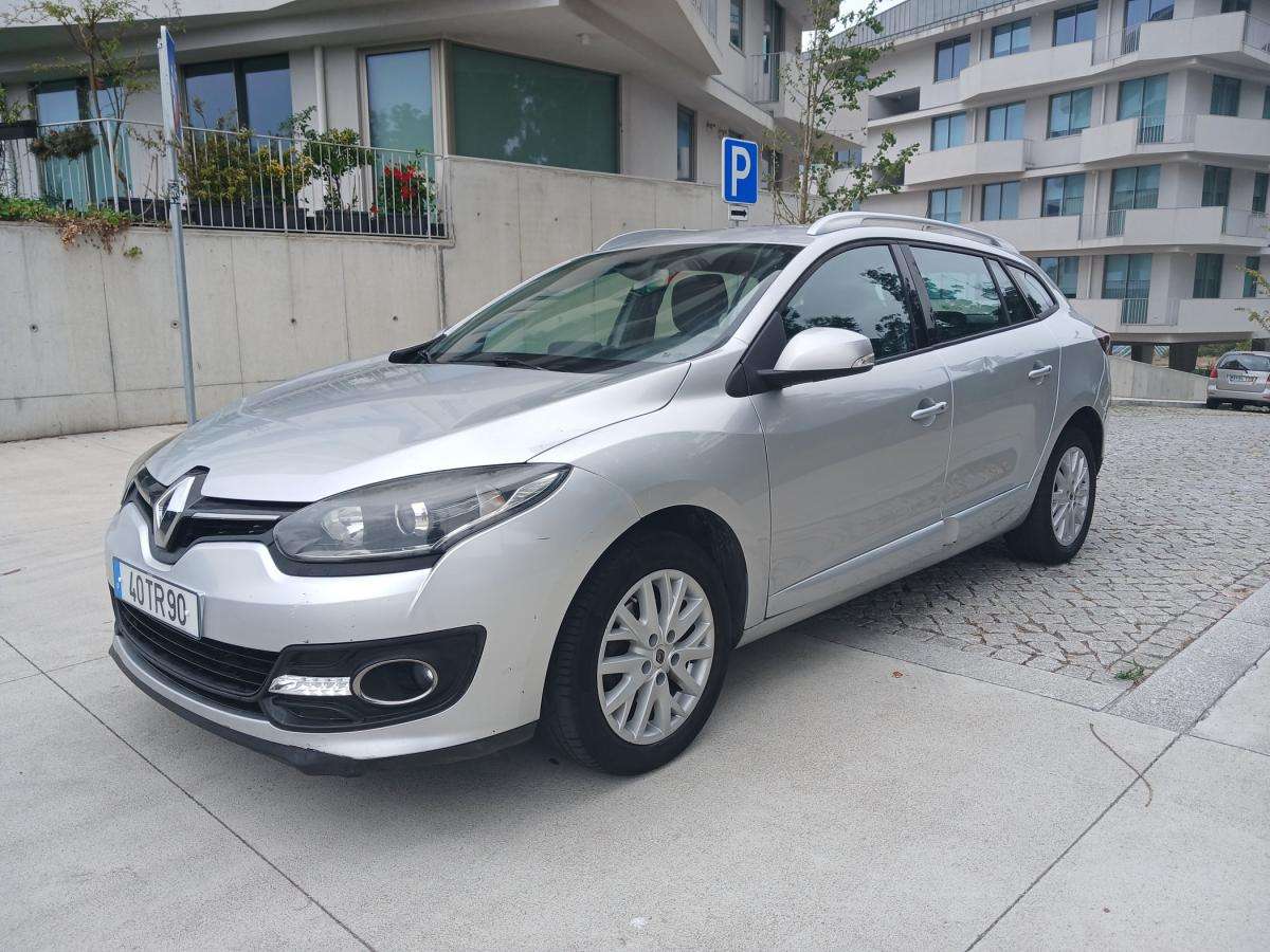 renault-megane-sport-tourer-2014-diesel-1461cc