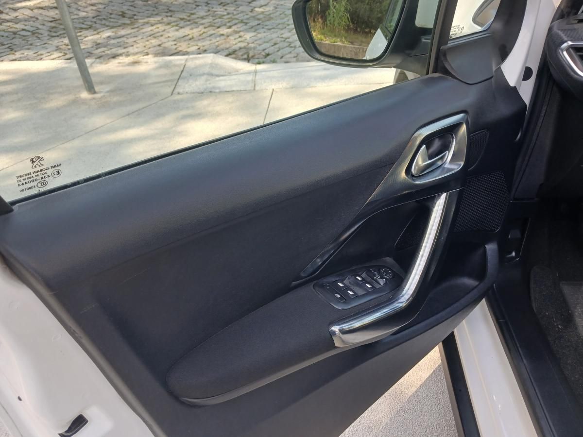 peugeot-2008-2016-diesel-1560cc