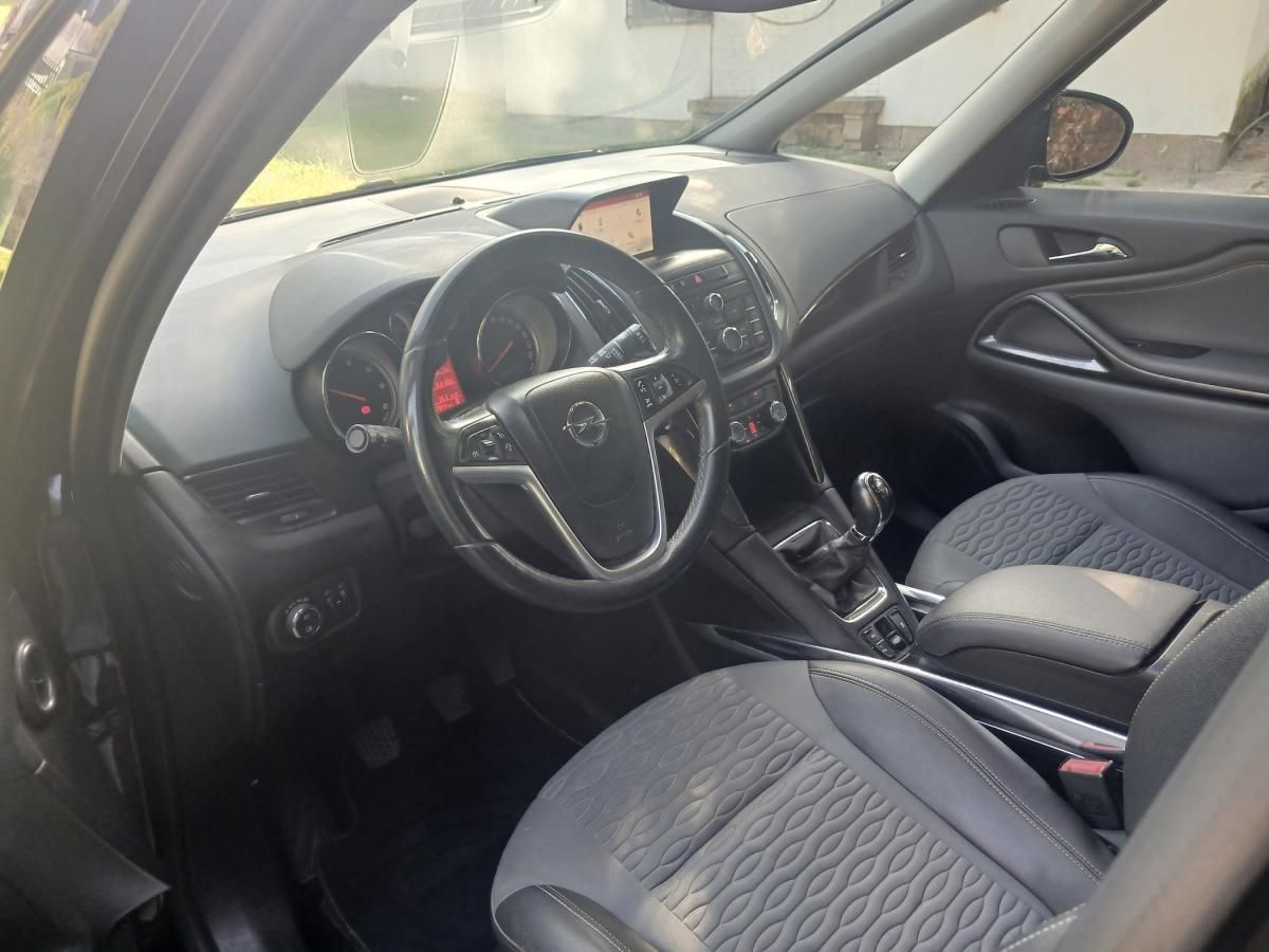 opel-zafira-2015-diesel-1598cc