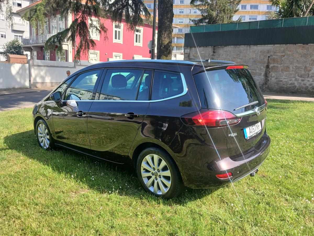 opel-zafira-2015-diesel-1598cc