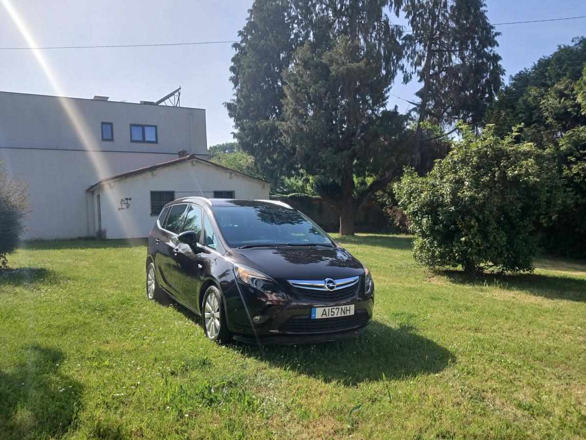 opel-zafira-2015-diesel-1598cc