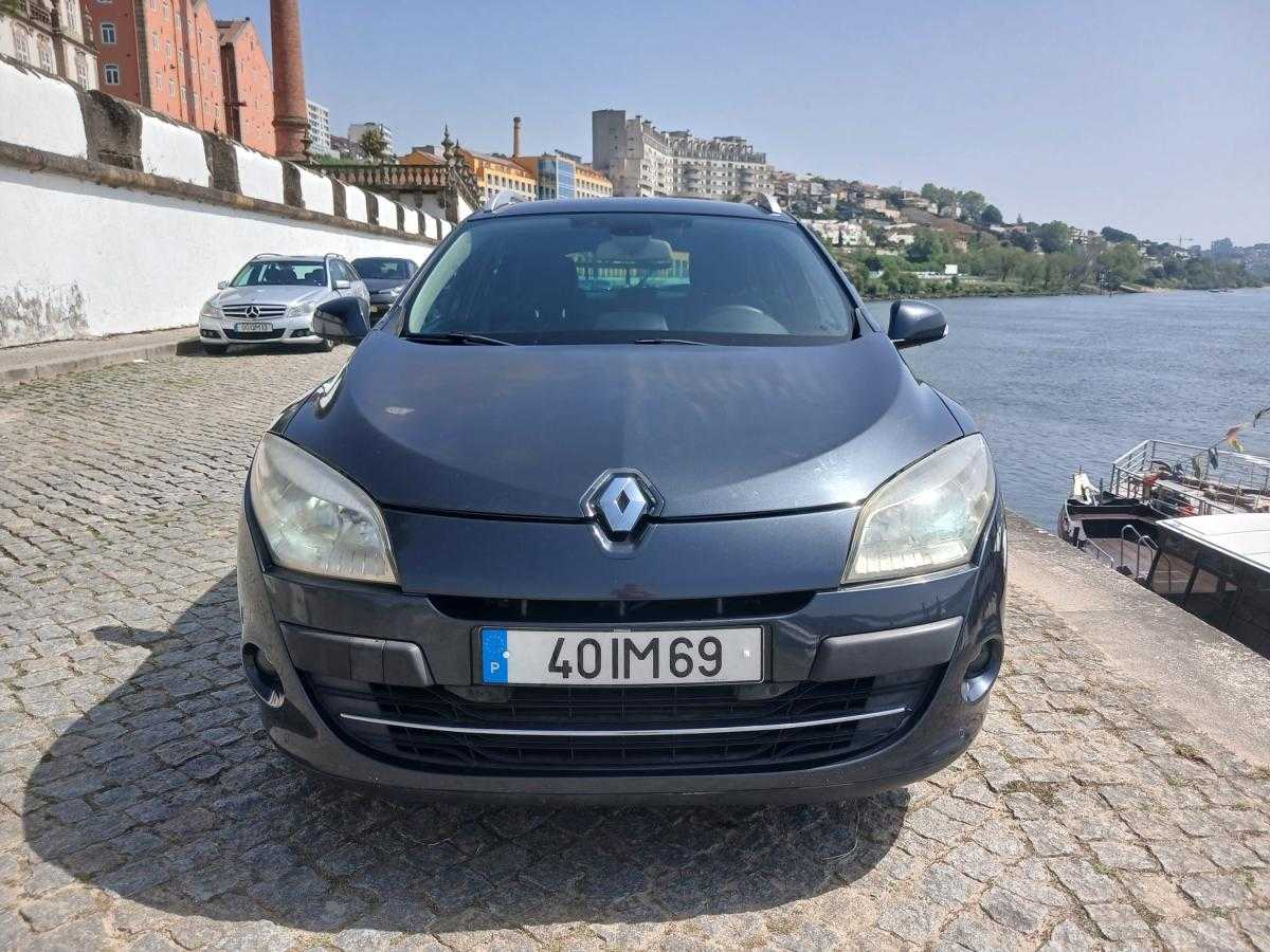 renault-megane-sport-tourer-2009-diesel-1461cc