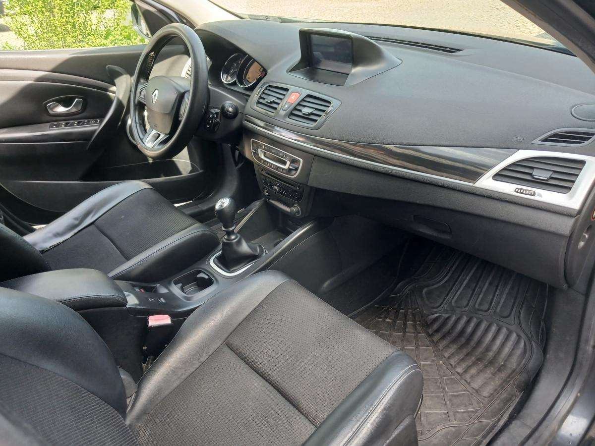 renault-megane-sport-tourer-2009-diesel-1461cc