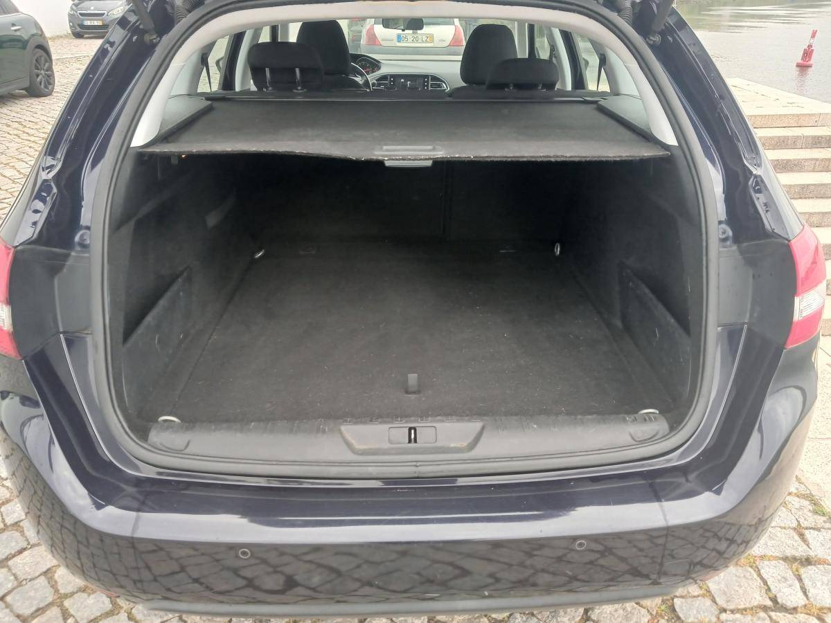 peugeot-308-sw-2014-diesel-1560cc
