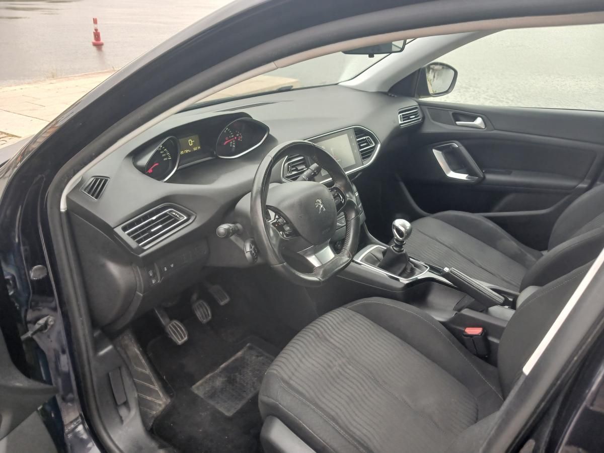 peugeot-308-sw-2014-diesel-1560cc
