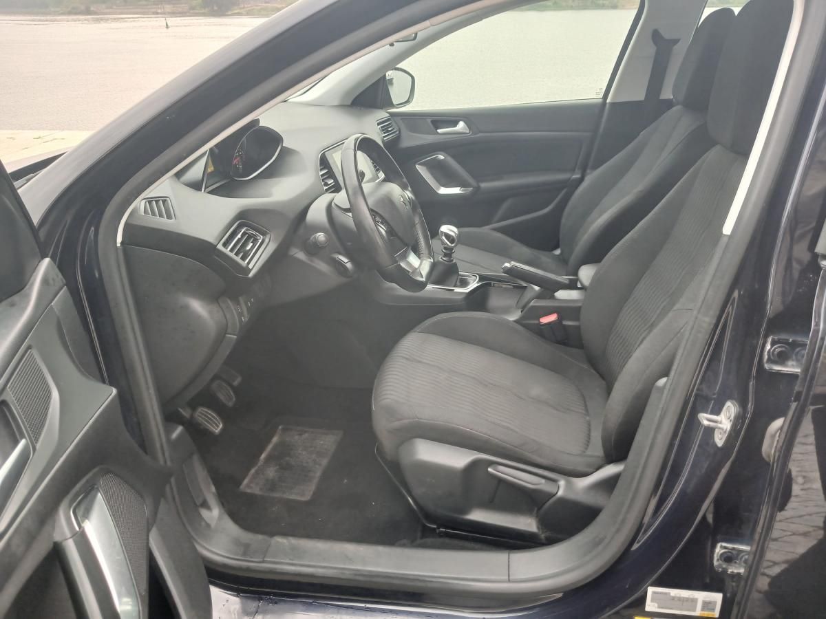 peugeot-308-sw-2014-diesel-1560cc