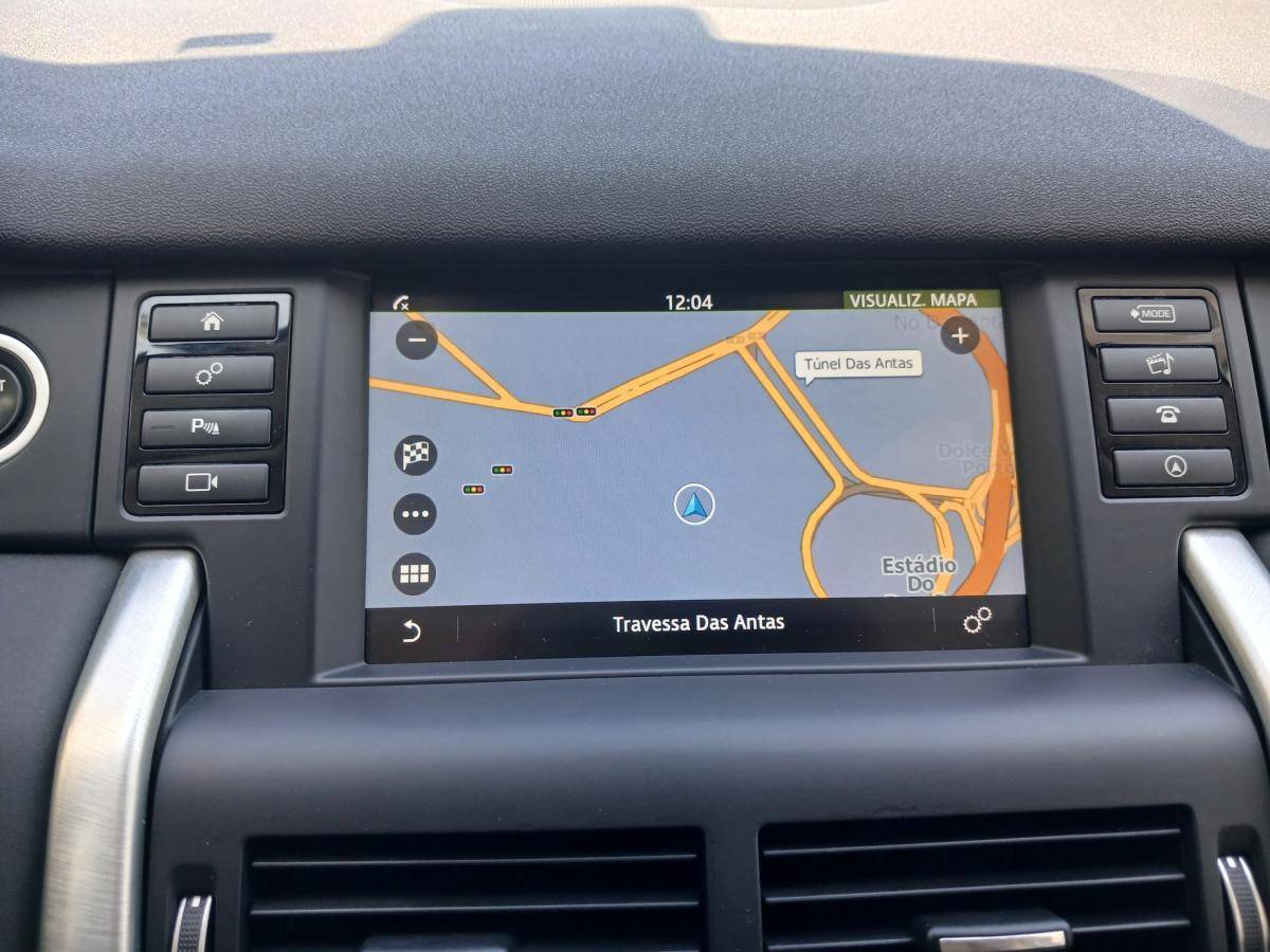 land-rover-discovery-sport-2016-diesel-1999cc