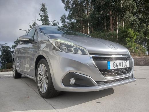 peugeot-208-2018-diesel-1499cc