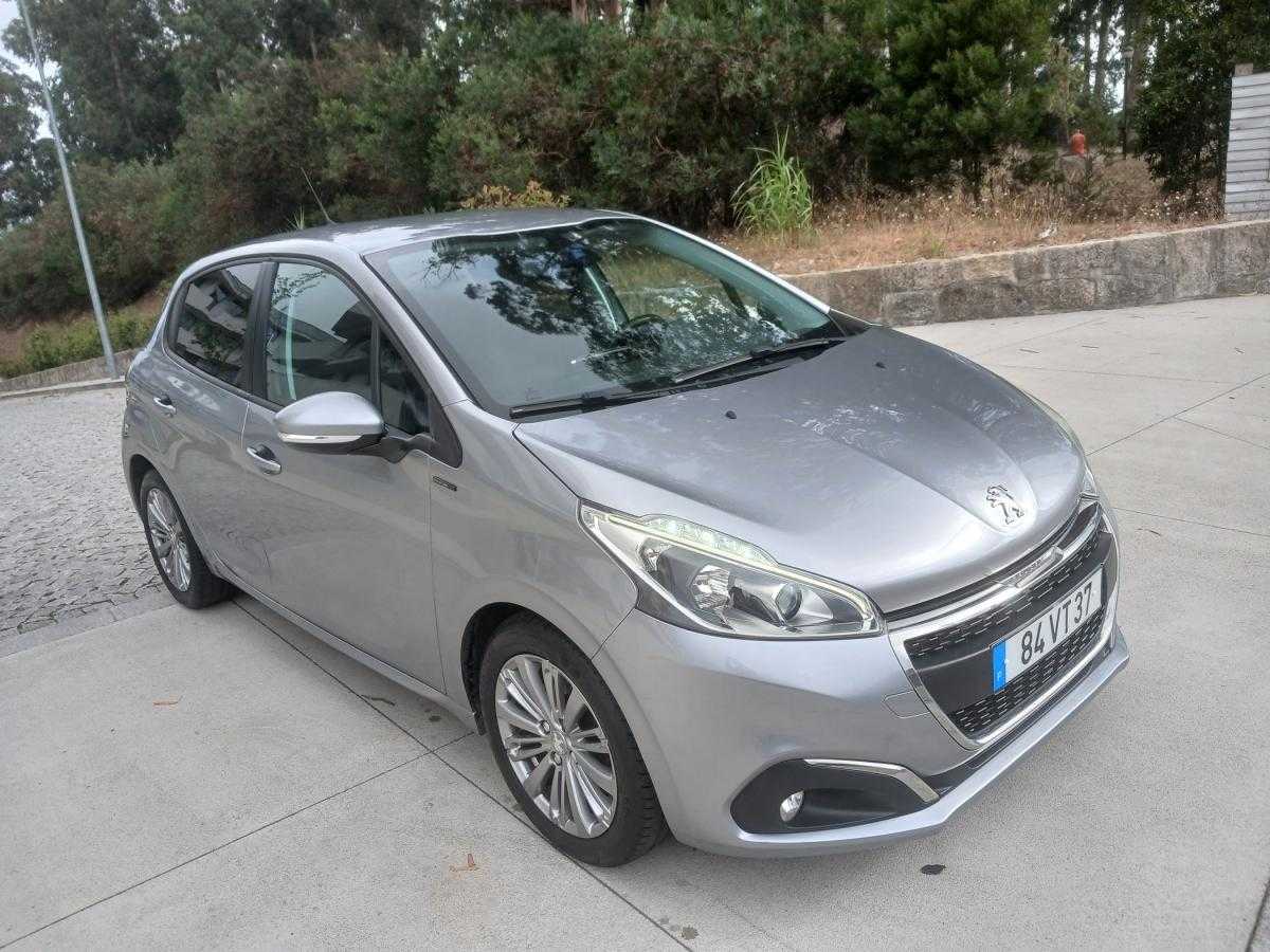 peugeot-208-2018-diesel-1499cc