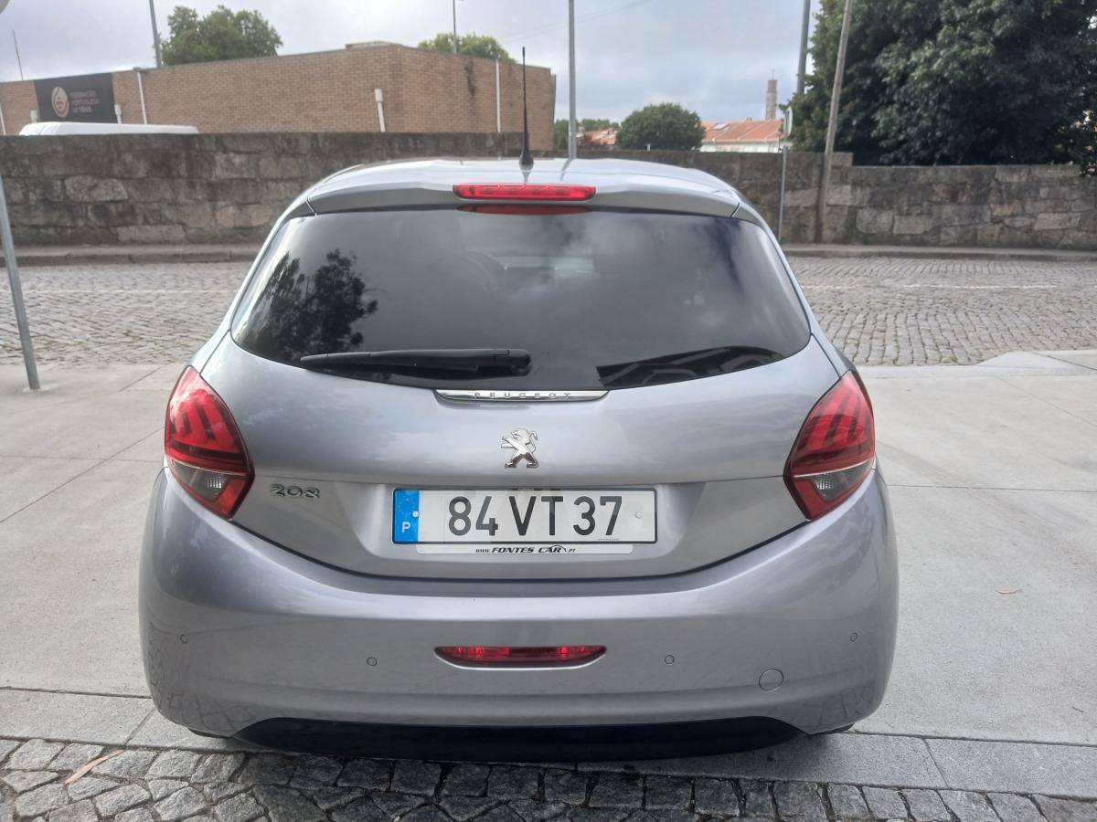 peugeot-208-2018-diesel-1499cc