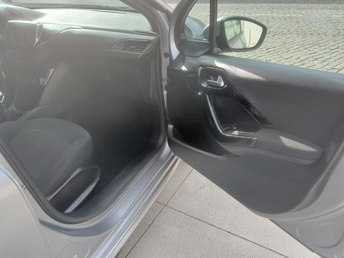 peugeot-208-2018-diesel-1499cc