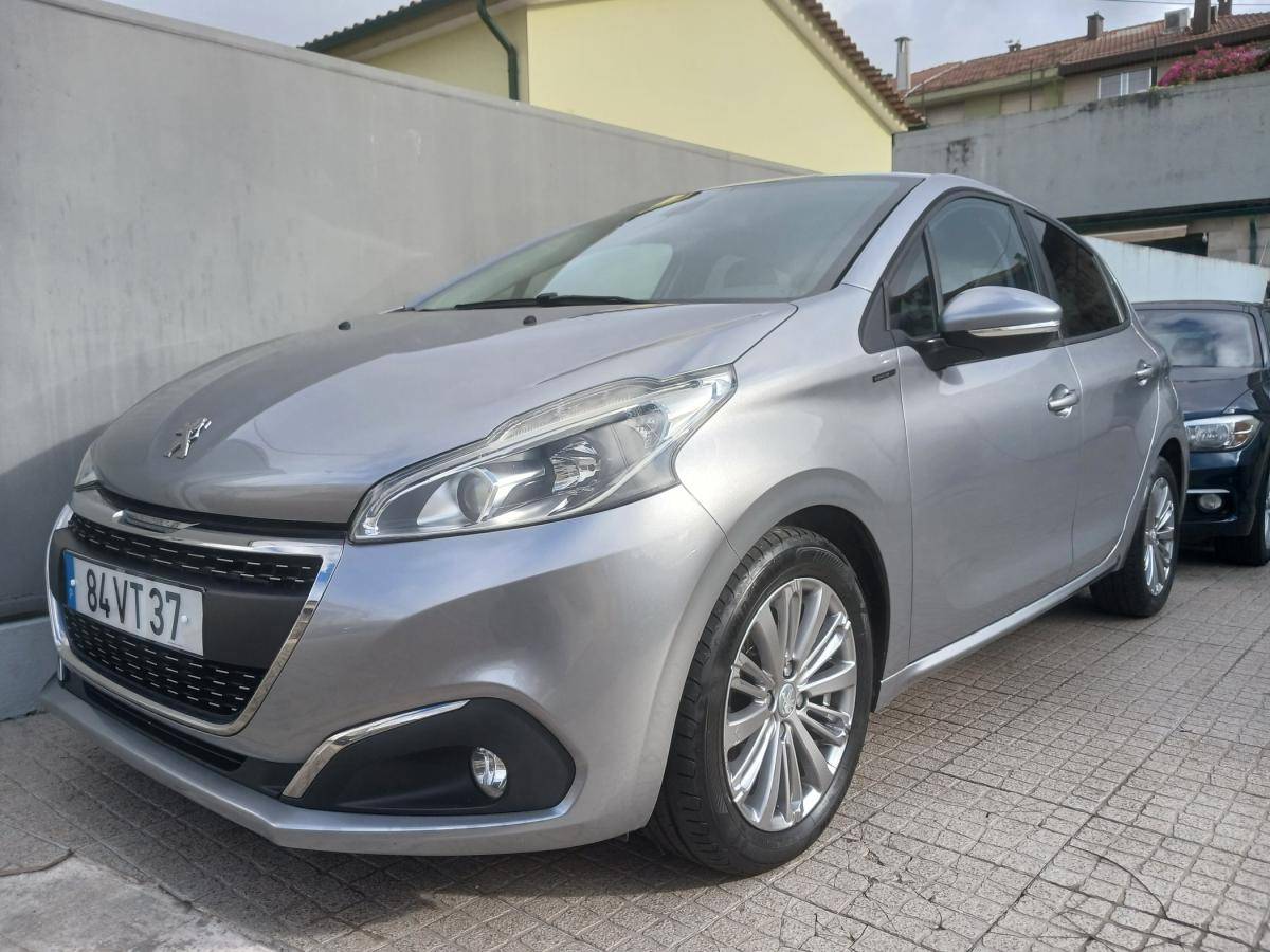 peugeot-208-2018-diesel-1499cc