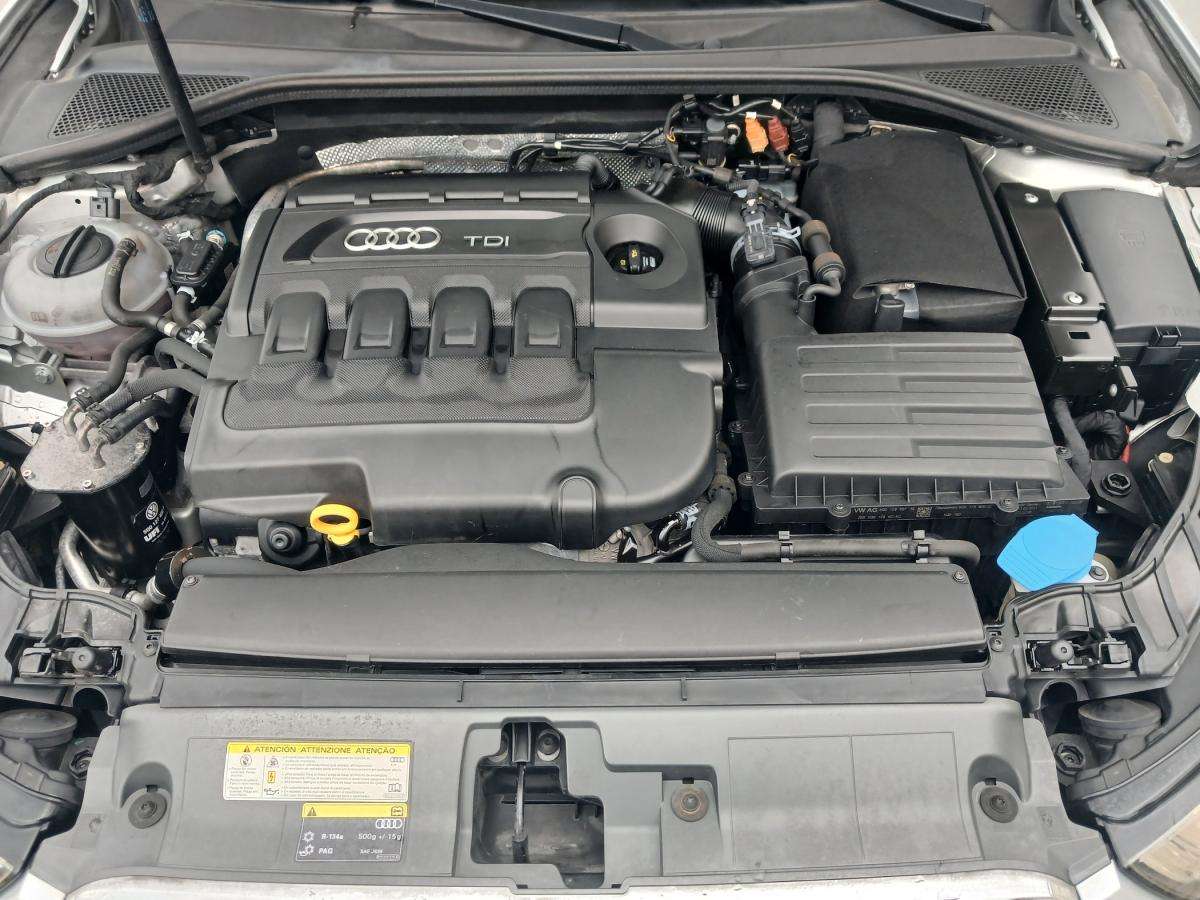 audi-a3-sportback-2014-diesel-1598cc