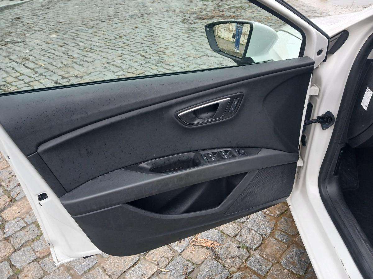 seat-leon-2014-diesel-1598cc