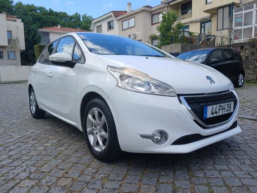 peugeot-208-2014-diesel-1398cc