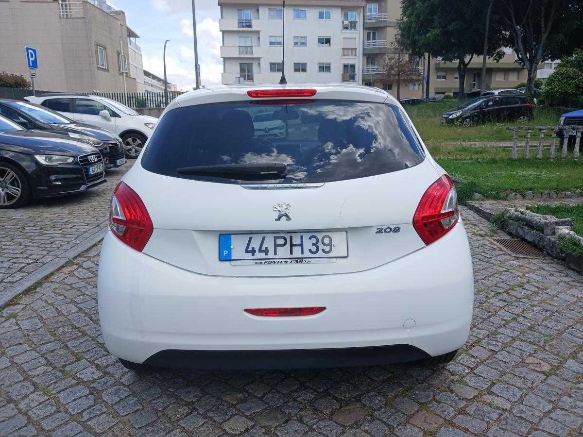 peugeot-208-2014-diesel-1398cc