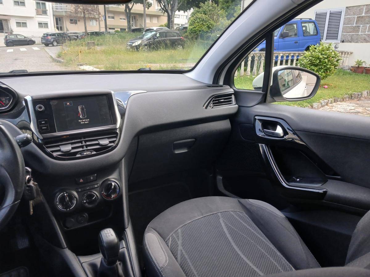 peugeot-208-2014-diesel-1398cc