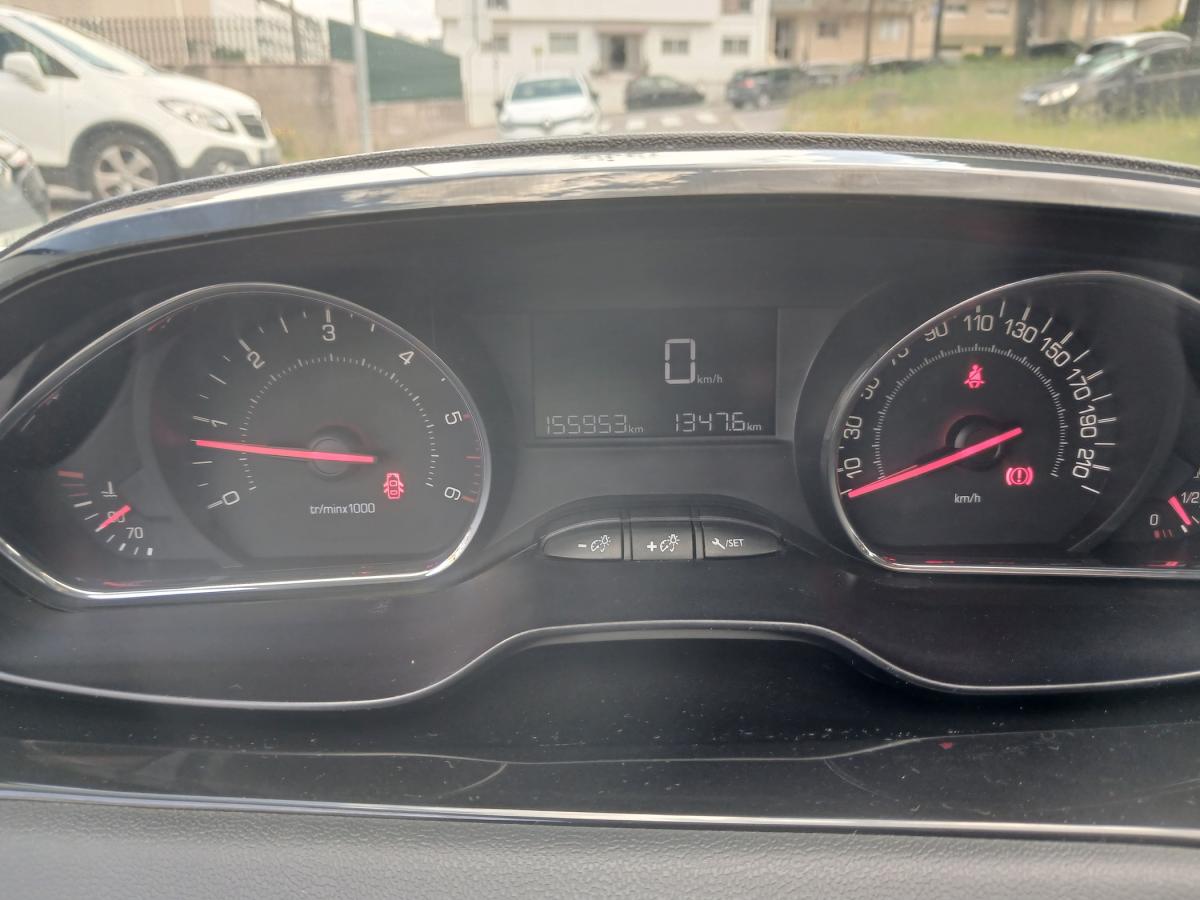 peugeot-208-2014-diesel-1398cc