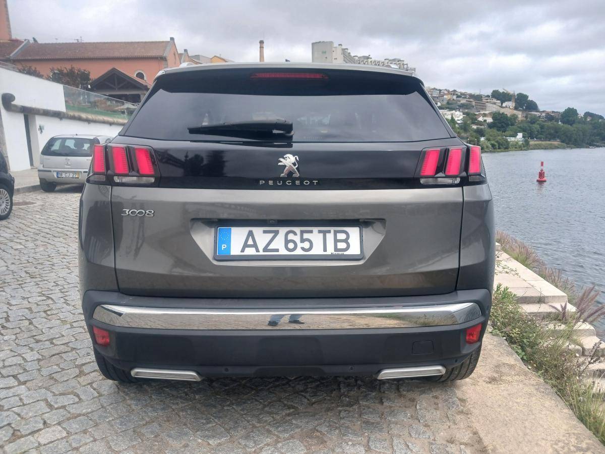 peugeot-3008-2019-diesel-1499cc