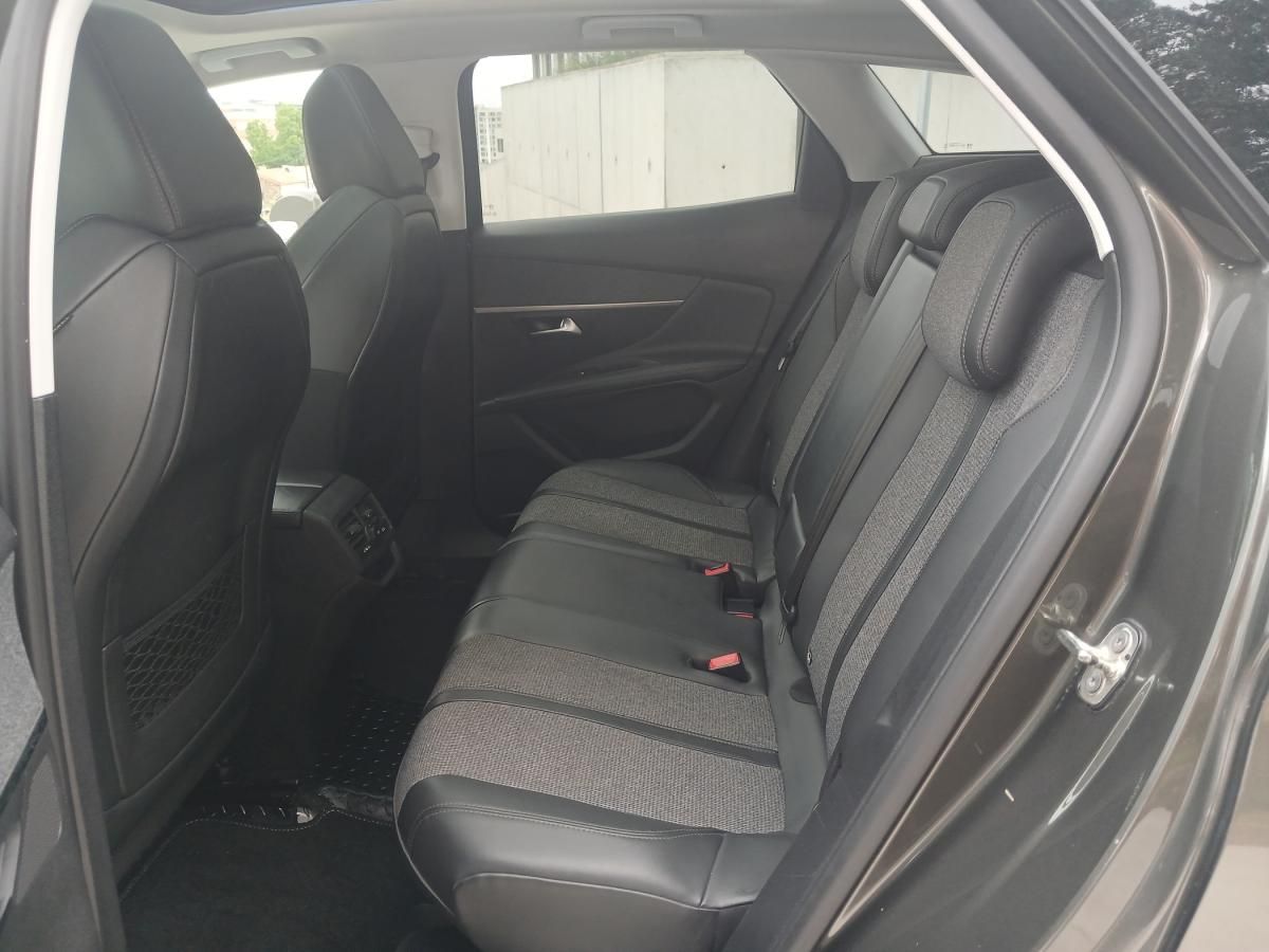 peugeot-3008-2019-diesel-1499cc