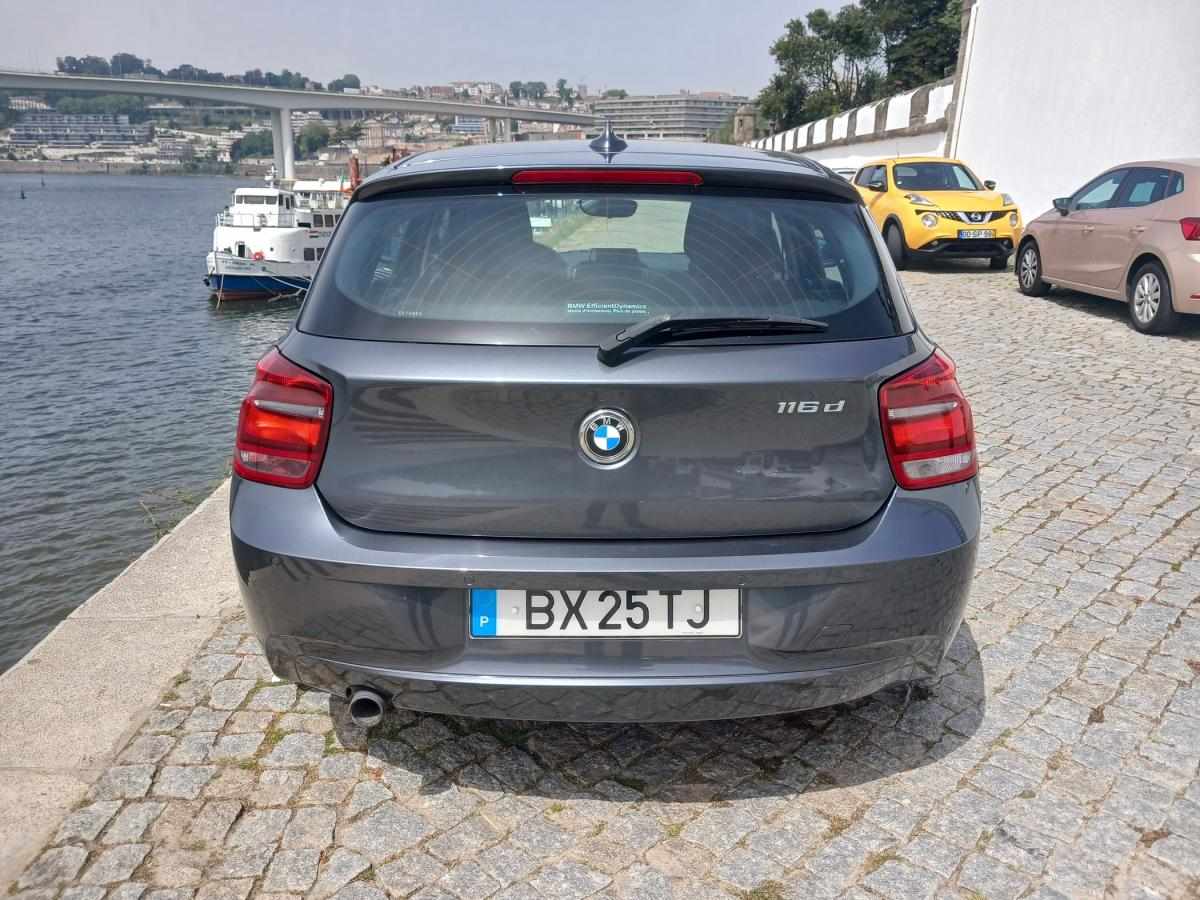 bmw-serie-1-2011-diesel-1995cc