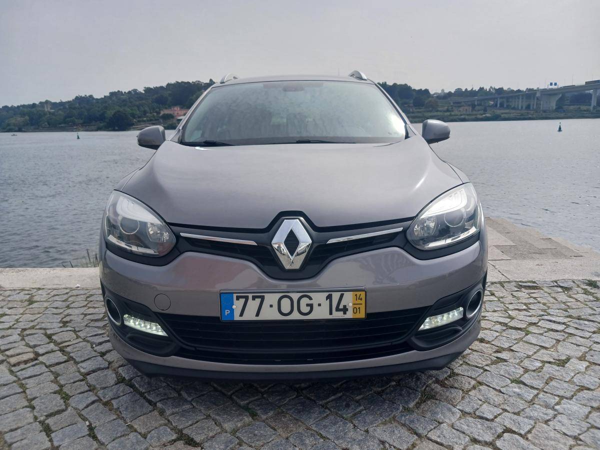 renault-megane-sport-tourer-2014-diesel-1461cc