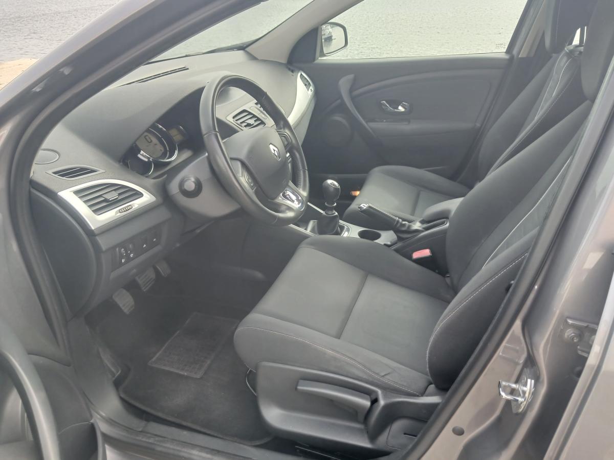 renault-megane-sport-tourer-2014-diesel-1461cc