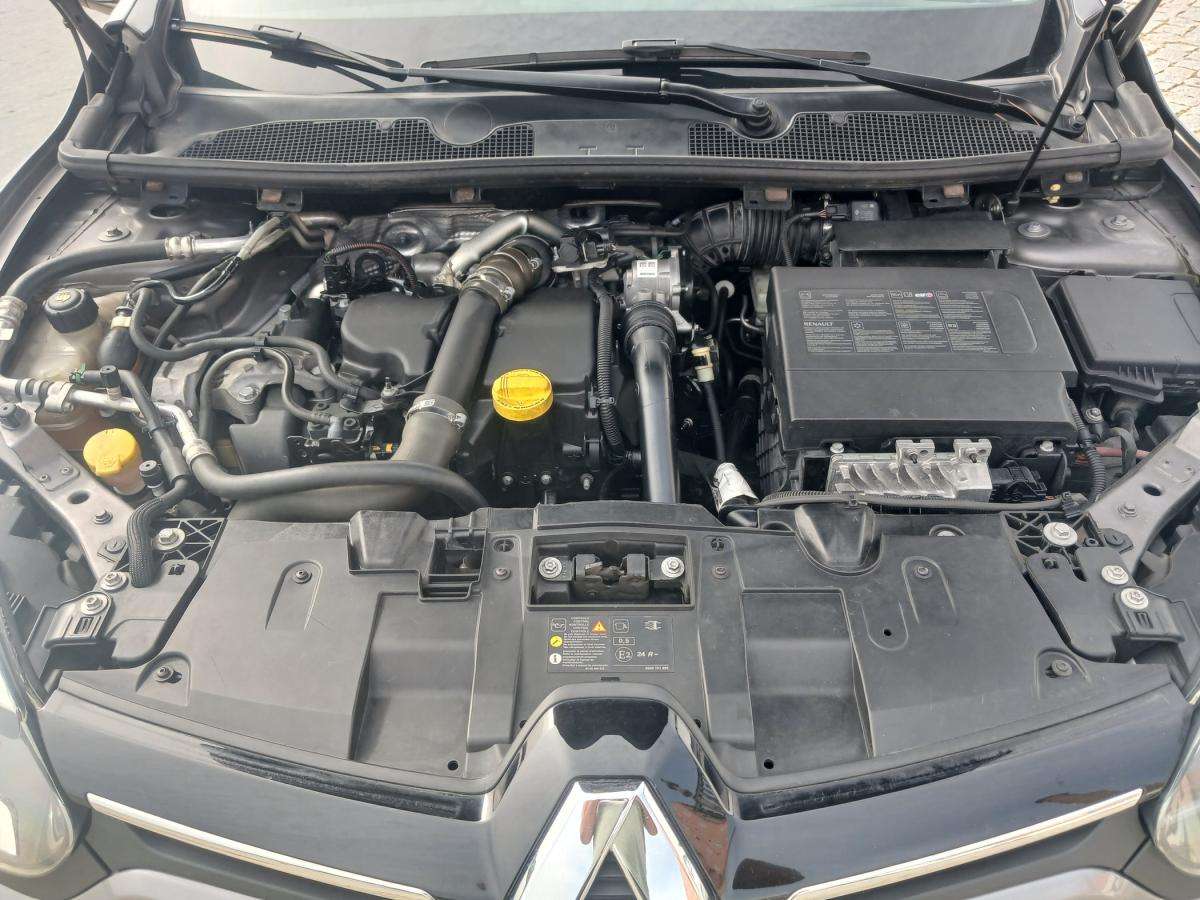 renault-megane-sport-tourer-2014-diesel-1461cc