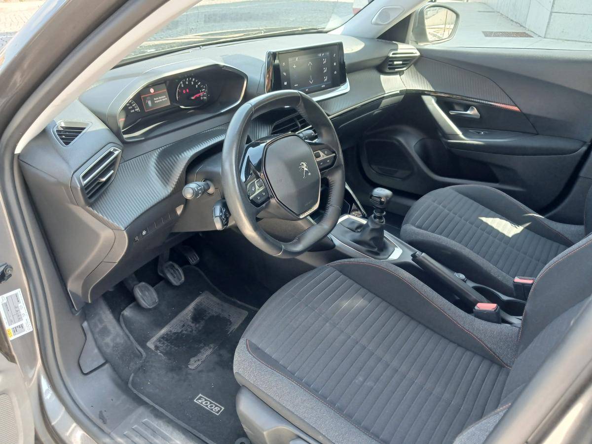 peugeot-2008-2021-diesel-1499cc