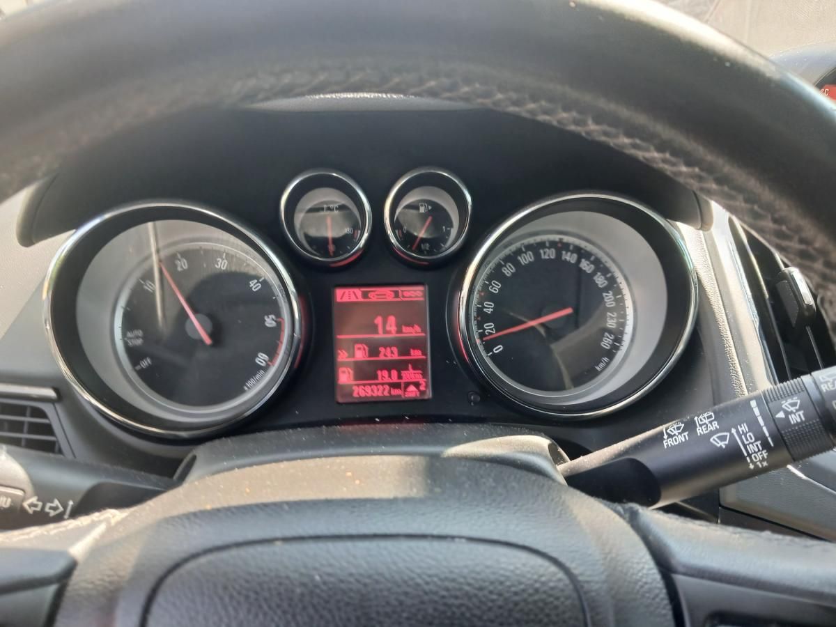 opel-zafira-2014-diesel-1598cc