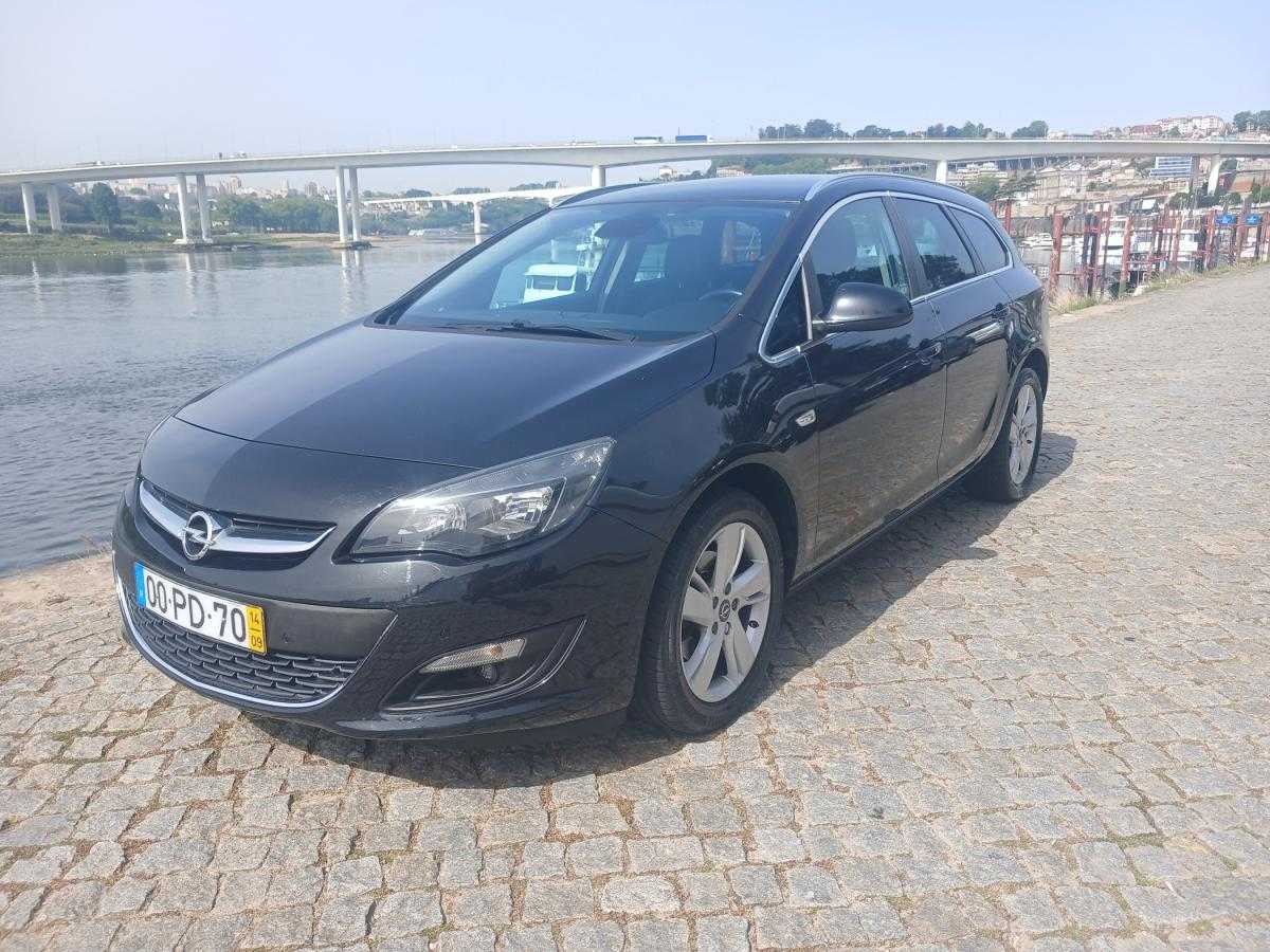 opel-astra-sport-tourer-2014-diesel-1598cc