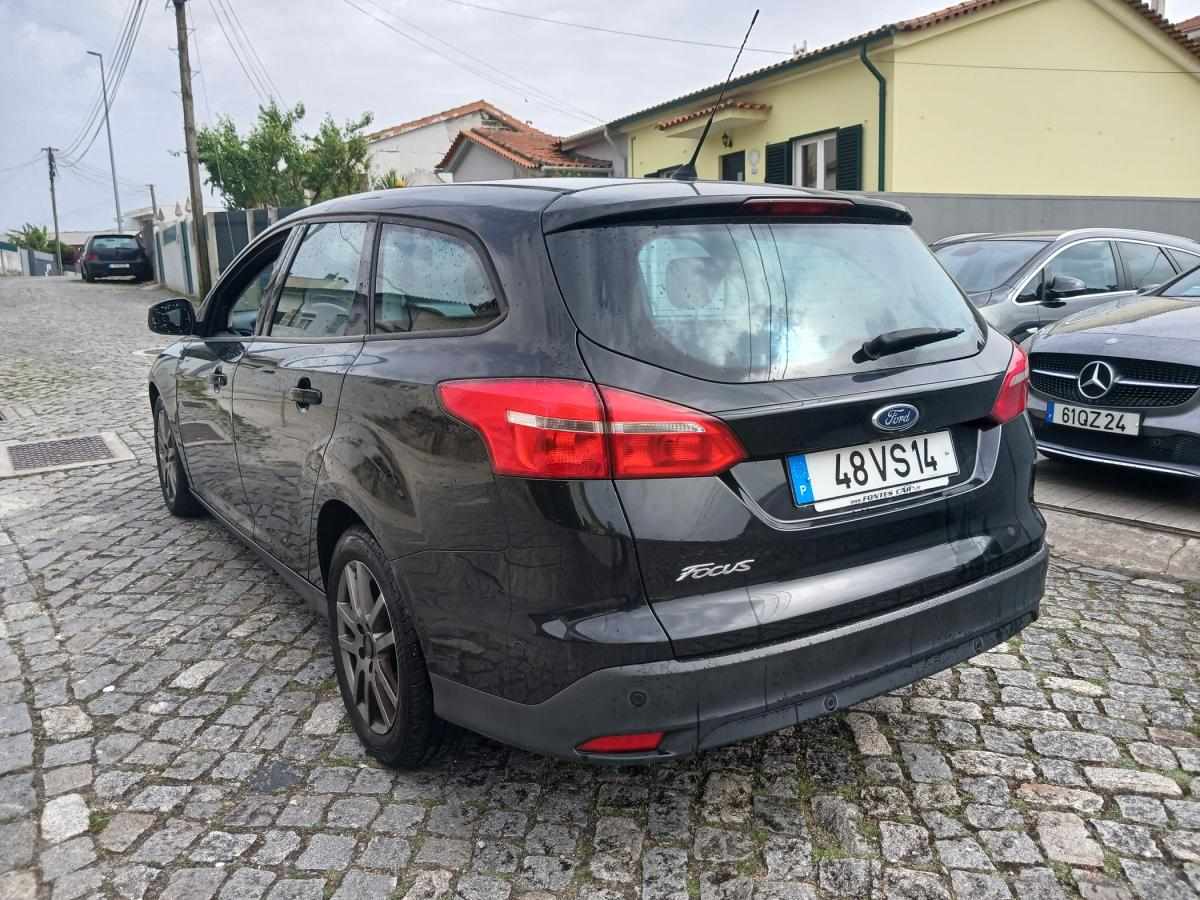 ford-focus-sw-2015-diesel-1499cc