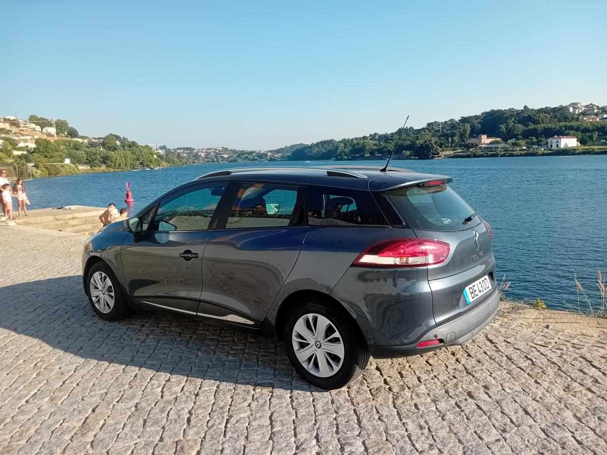 renault-clio-sport-tourer-2018-diesel-1461cc