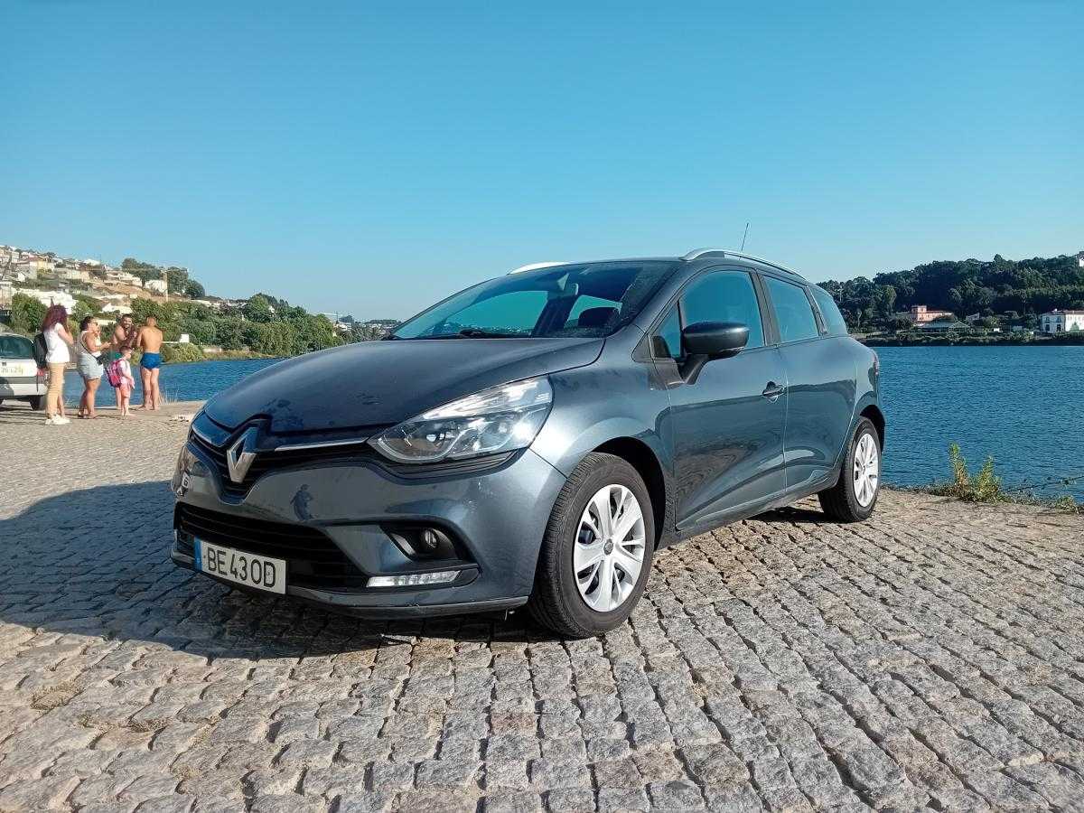 renault-clio-sport-tourer-2018-diesel-1461cc