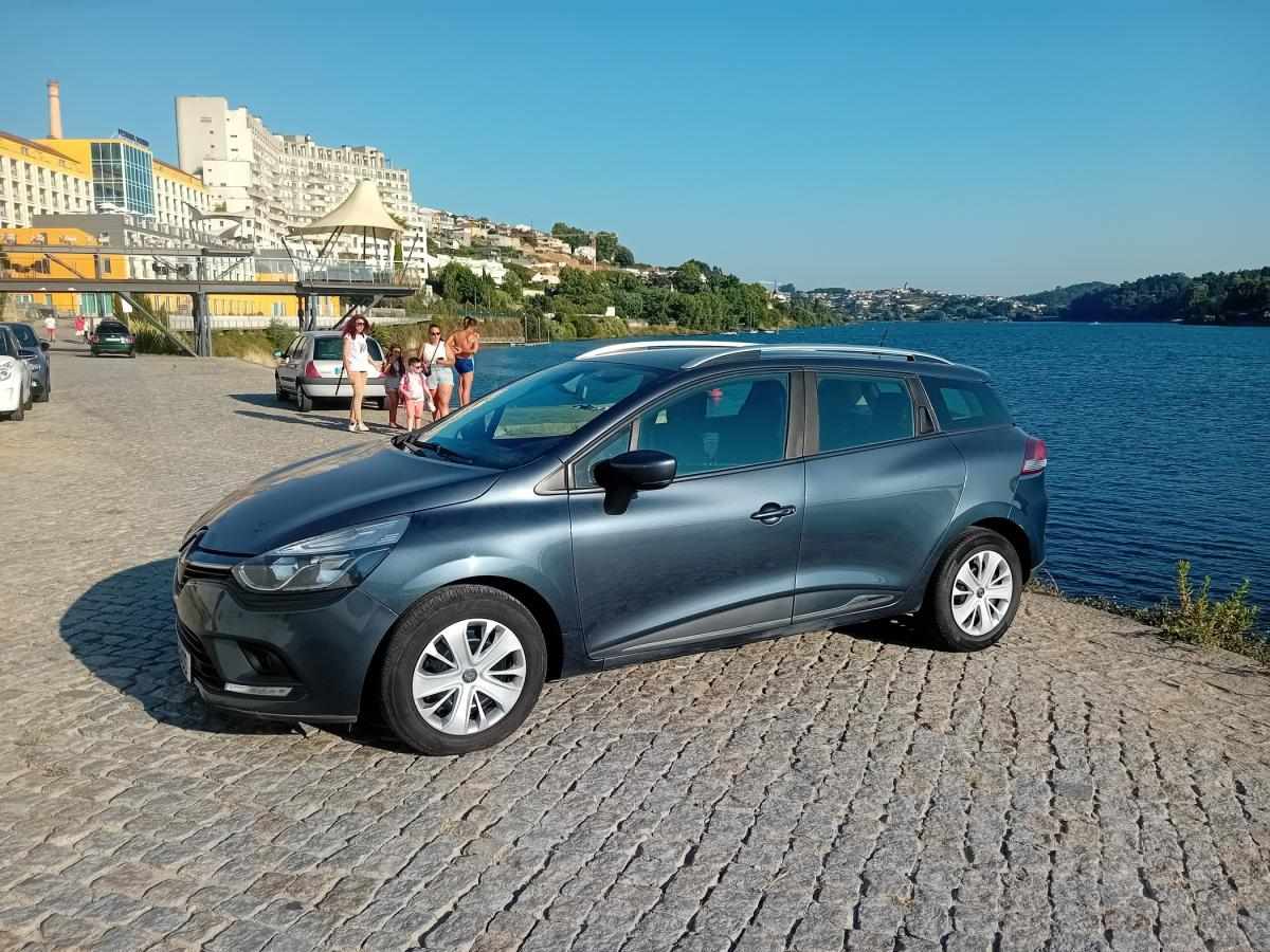 renault-clio-sport-tourer-2018-diesel-1461cc