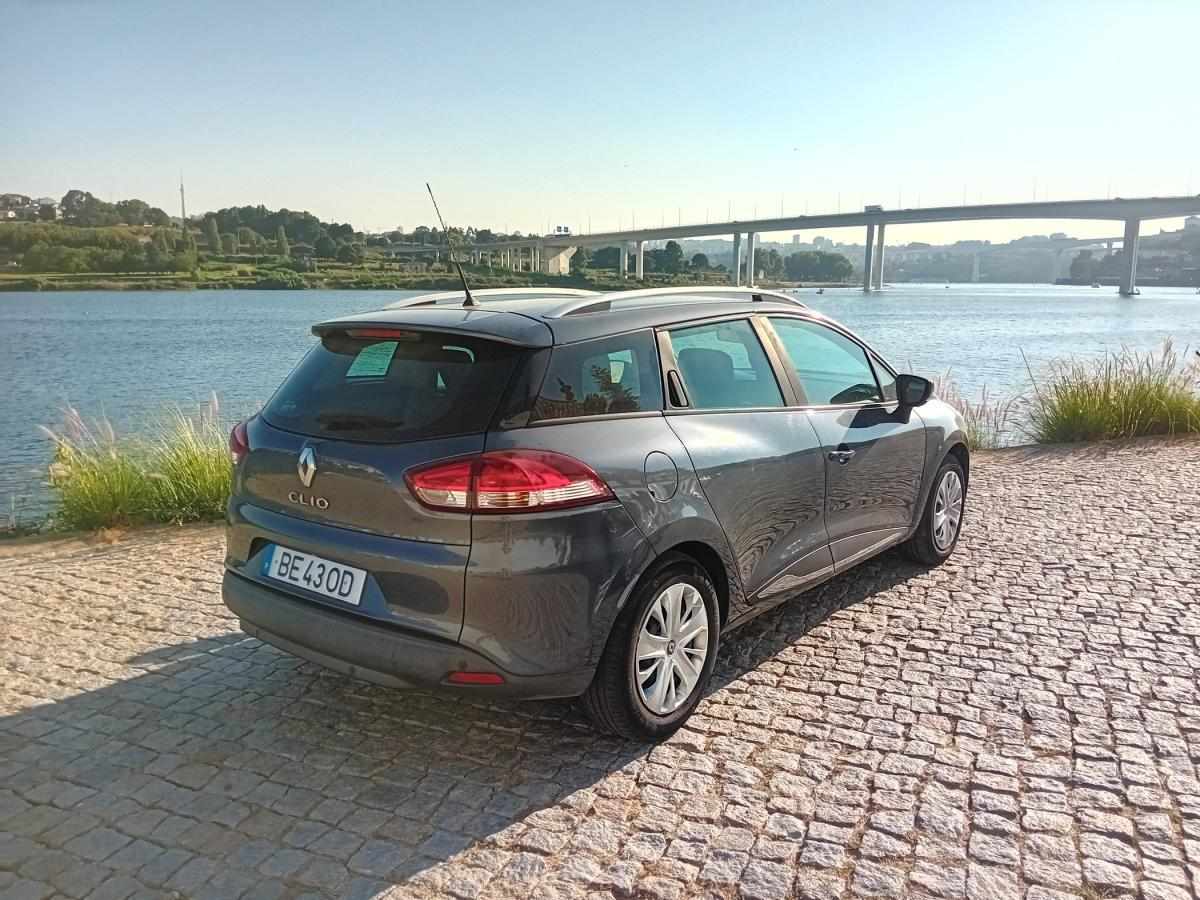 renault-clio-sport-tourer-2018-diesel-1461cc