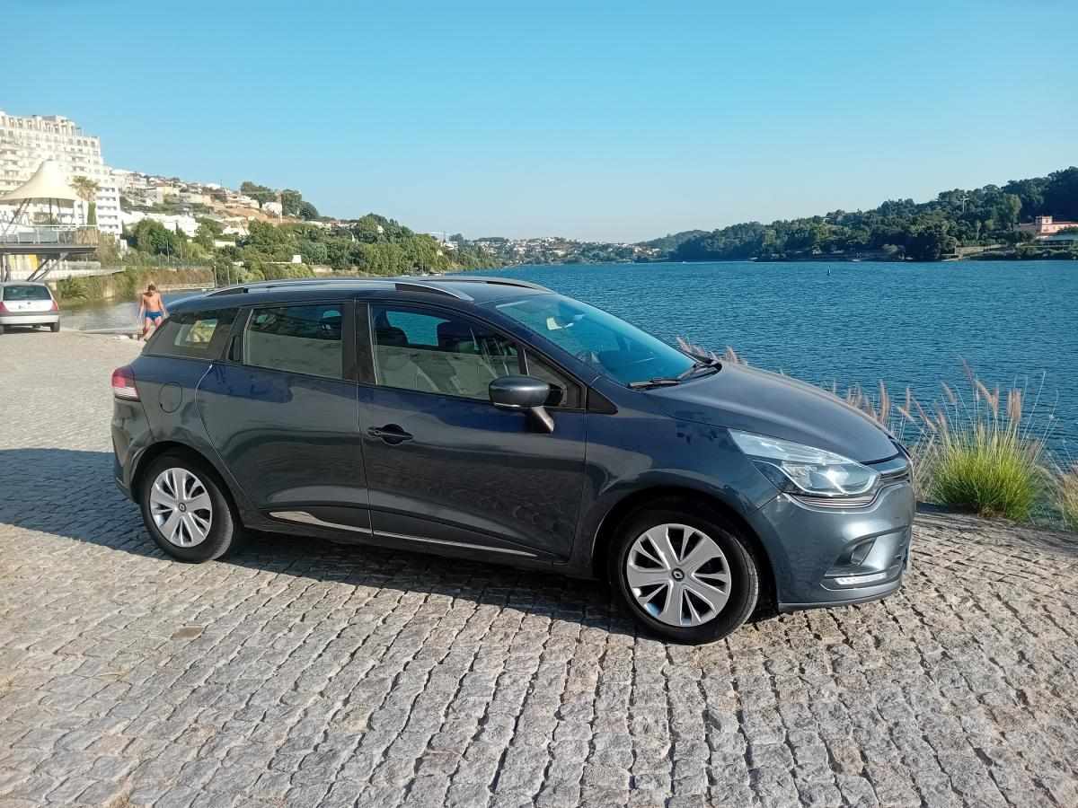renault-clio-sport-tourer-2018-diesel-1461cc